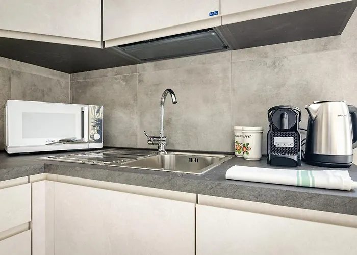 Creti 2 بولونيا